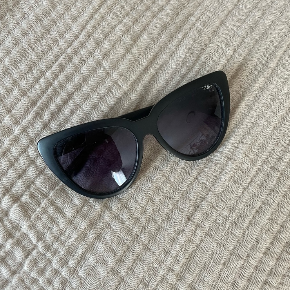 Cat eye black framed Quay sunglasses